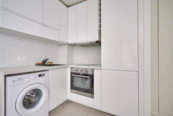 Apartment Elegant And Chic - Near Sights